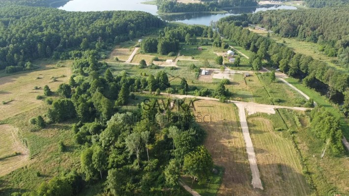 Działki budowlane nad jeziorem Niesłysz i Kanałem 