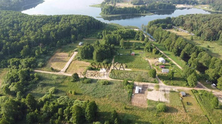 Działki budowlane nad jeziorem Niesłysz i Kanałem 