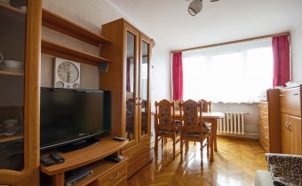 Mieszkanie 3 pokojowe przy ulicy Morelowe' do wyna