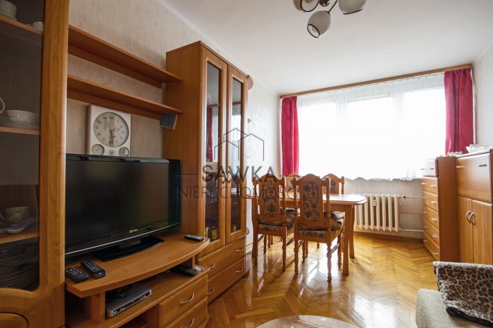 Mieszkanie 3 pokojowe przy ulicy Morelowe' do wyna