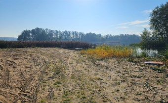 Na sprzedaż działka budowlana nad jeziorem Niesłys