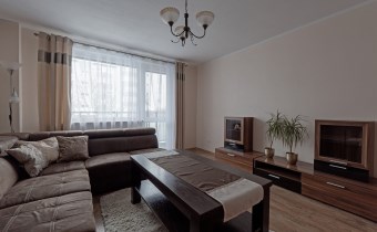 Przytulne 3 pokoje na I piętrze – Osiedle Śląskie,