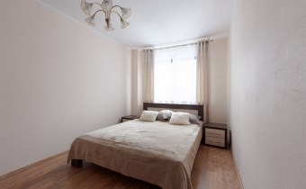 Mieszkanie 3‑pokojowe 61 m² – spokojne osiedle, św