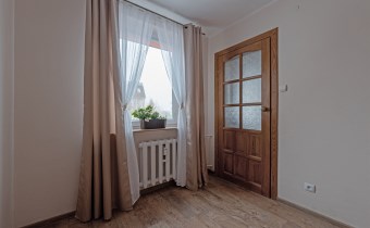 Mieszkanie 3‑pokojowe 61 m² – spokojne osiedle, św