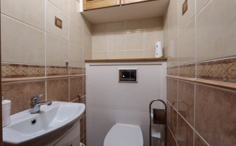 Mieszkanie 3‑pokojowe 61 m² – spokojne osiedle, św