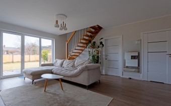 Nowoczesny dom bliźniak na sprzedaż – gotowy do za