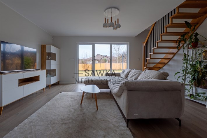 owoczesny dom na sprzedaż – spokojna lokalizacja R