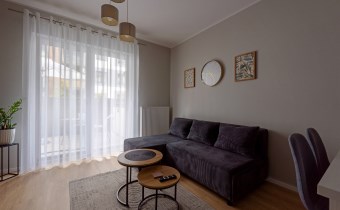 Salon – Łężyca-Inwestycyjna, Zielona Góra