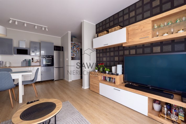 Salon – Łężyca-Inwestycyjna, Zielona Góra