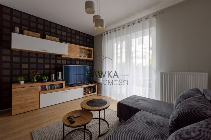 Salon – Łężyca-Inwestycyjna, Zielona Góra