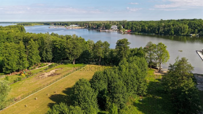 Działka budowlana w Sławie o powierzchni 2414 m²