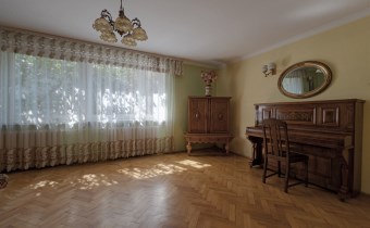 Dom z duszą, spokojne otoczenie, bliskość lasu i c