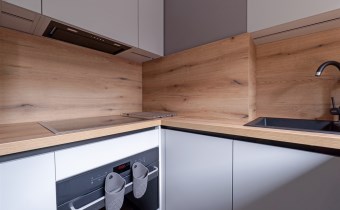 Aneks kuchenny z pralką, płytą grzewczą, zlewozmyw